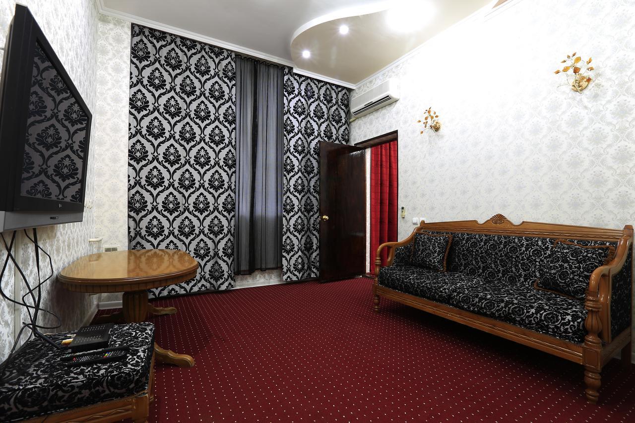 Hostel Raddus-Jss Ташкент Экстерьер фото